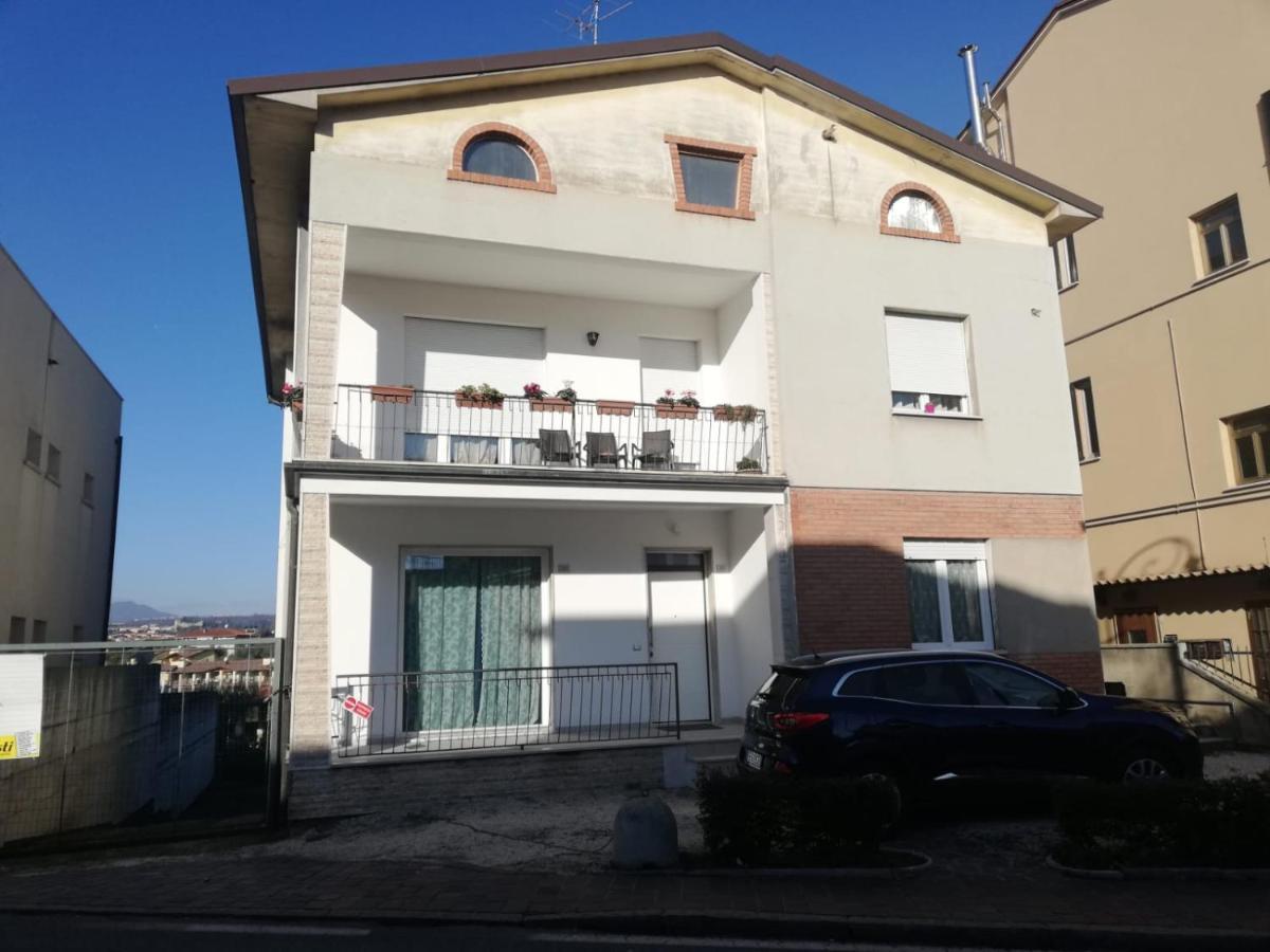 Casa San Martino Apartment Moniga del Garda Luaran gambar